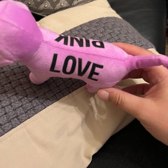 VS Pink purple dog - Picture 1 of 5